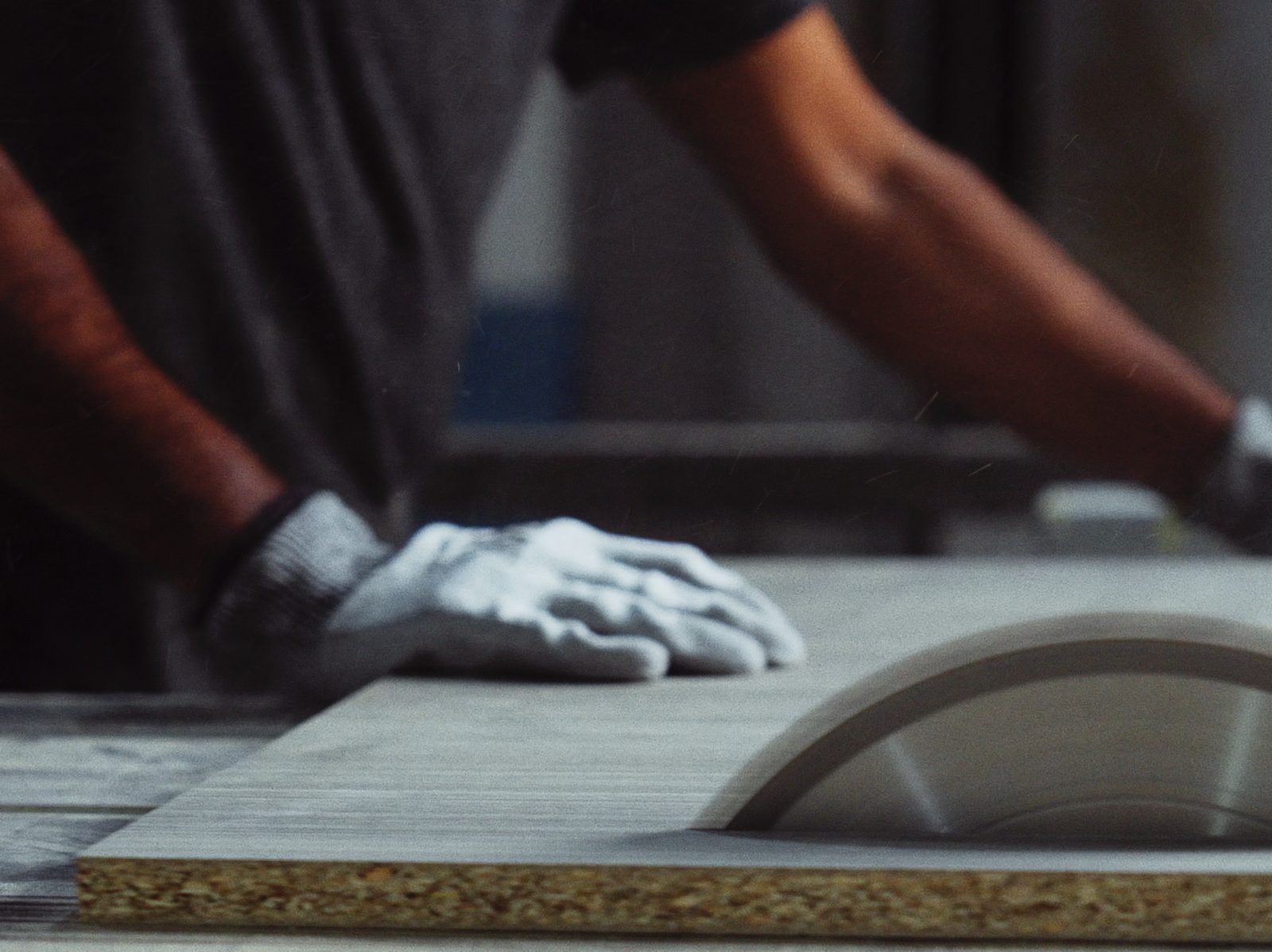 Be: by Woodex — table-saw craft close-up